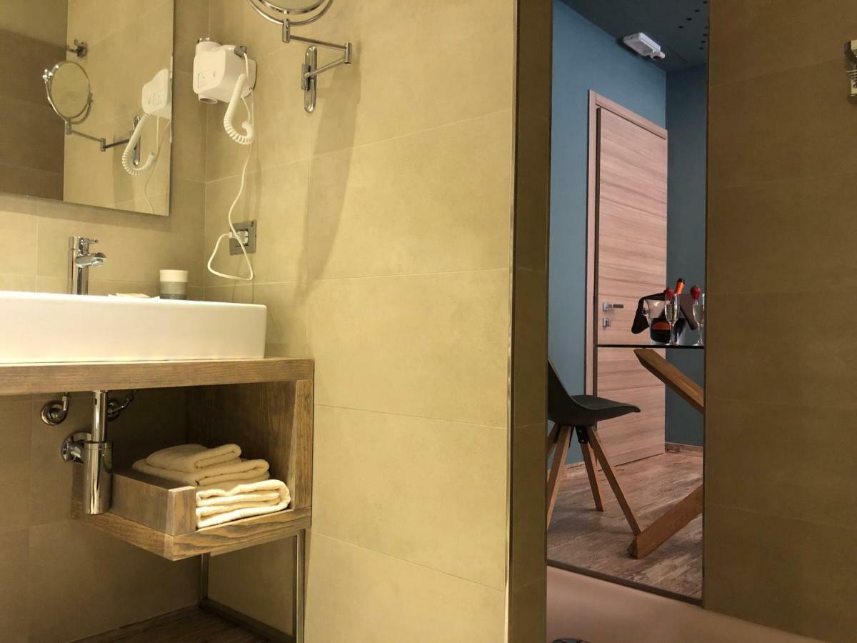 Il Feudo Di Agnadello Hotel Buitenkant foto