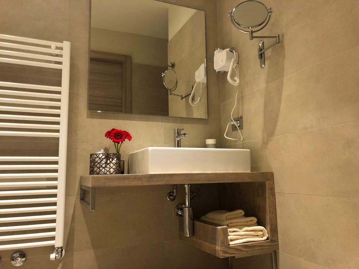 Il Feudo Di Agnadello Hotel Buitenkant foto